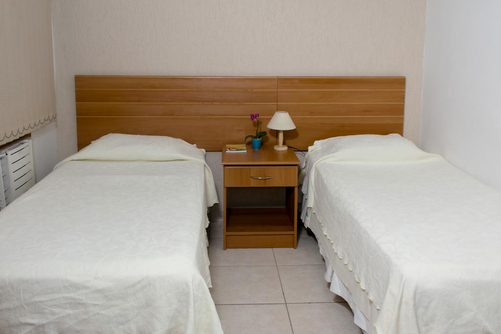 Hotel Pousada Bonita - 150m Metrô Paraiso e 1Km do inicio Av Paulista San Paolo Esterno foto
